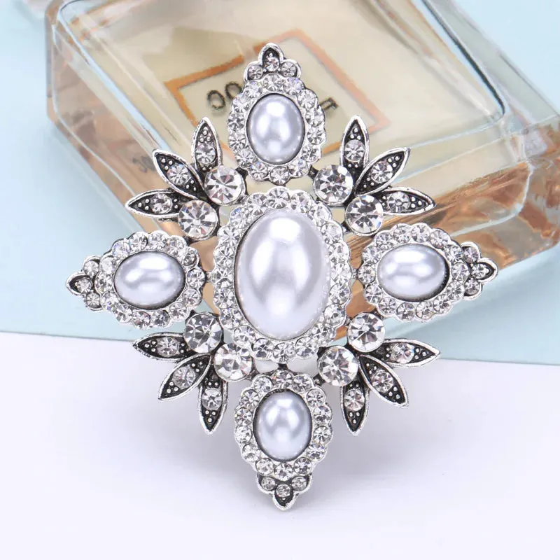 Altin Novelty Brooch Pin