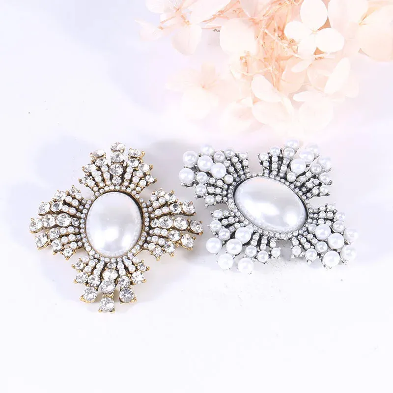 Altin Novelty Brooch Pin