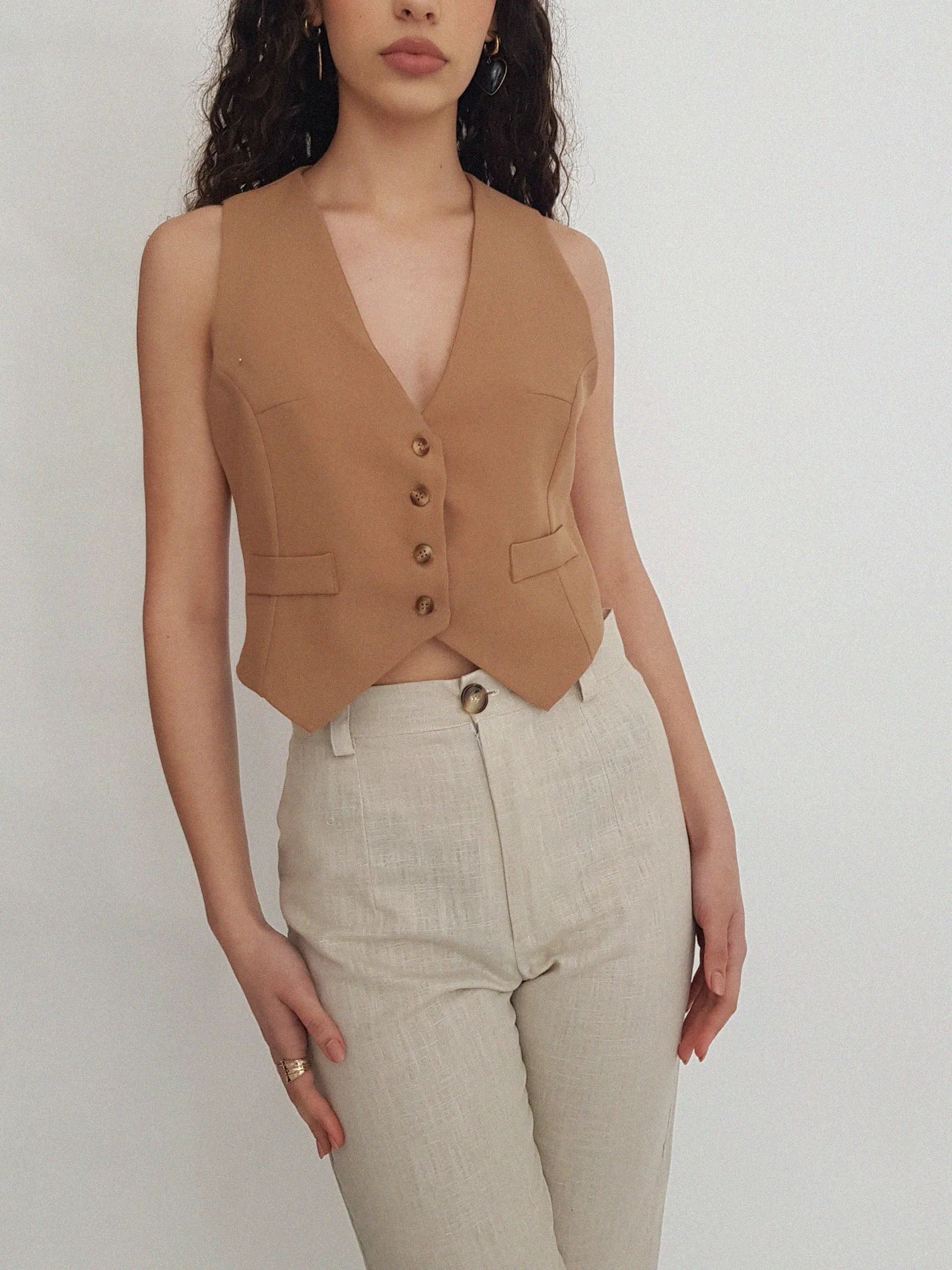CLASSIC VEST  handmade // dark camel