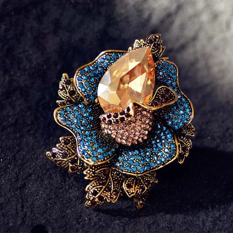 Enise Sequin Brooch Pin
