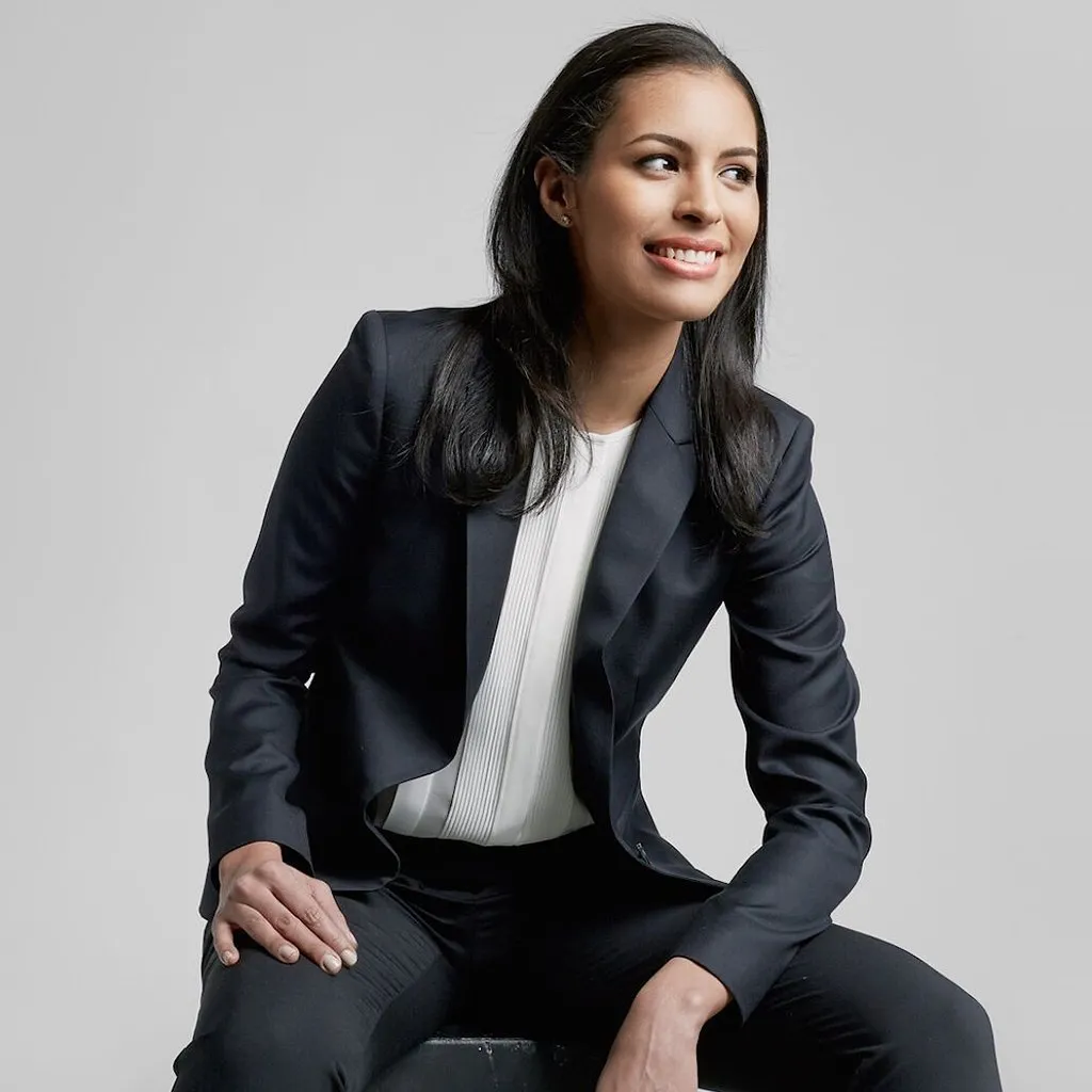 Geneva Luxe Fit Blazer, Black