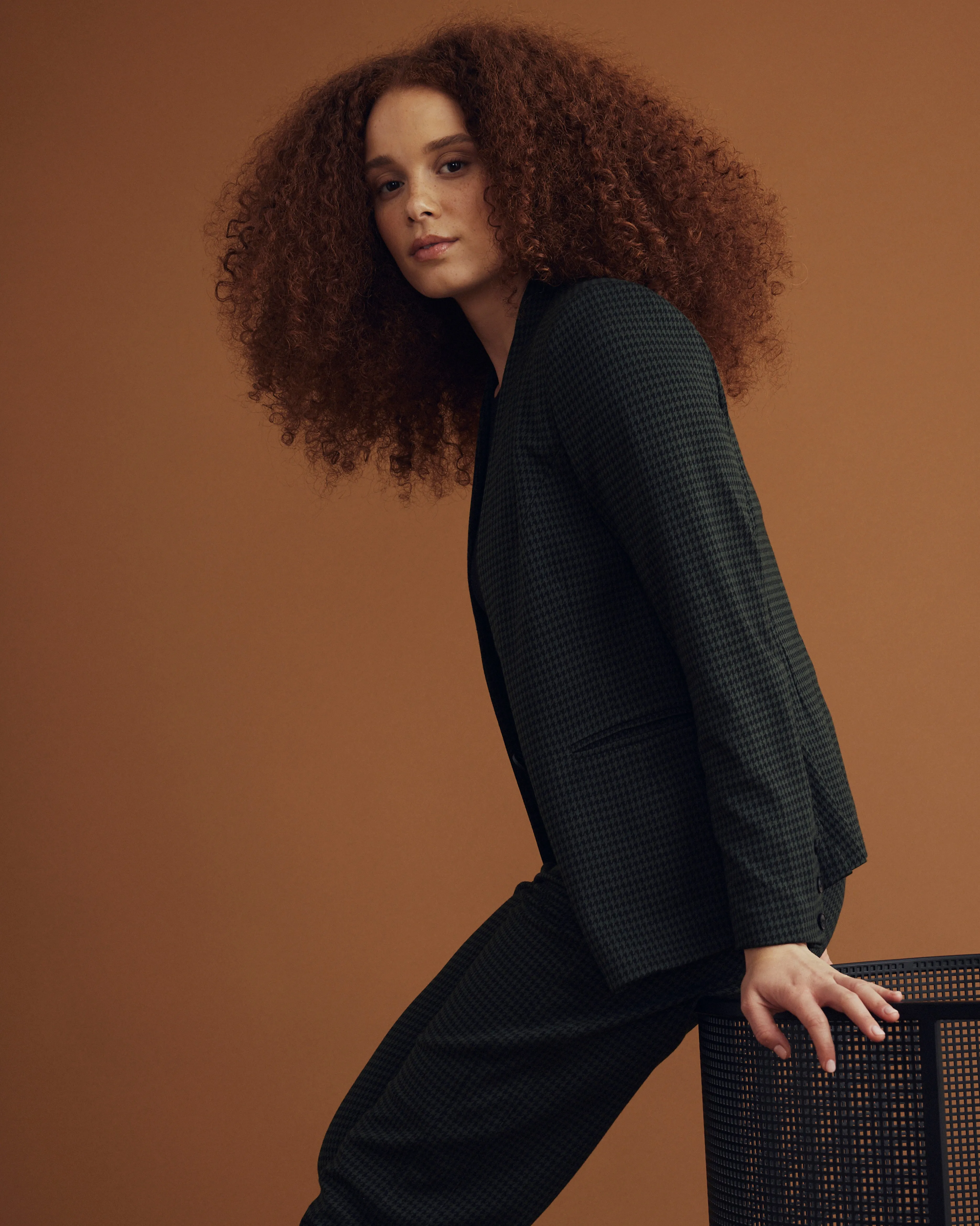 Lennox Collarless Ponte Blazer - Forest Houndstooth