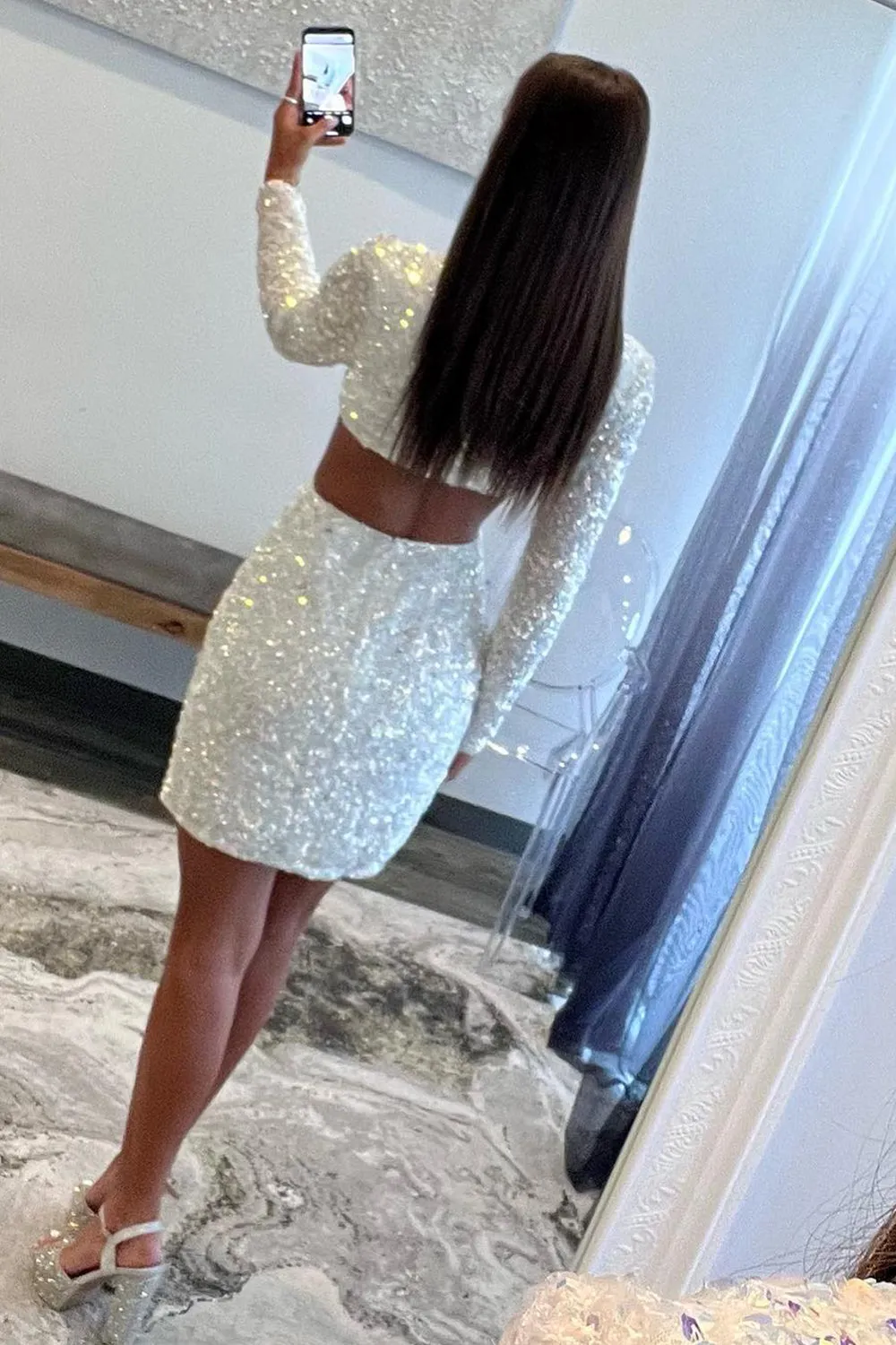 Luolandi Sexy Bodycon Sequin Long Sleeve Short Cocktail Dress Homecoming Dresses Sparkly
