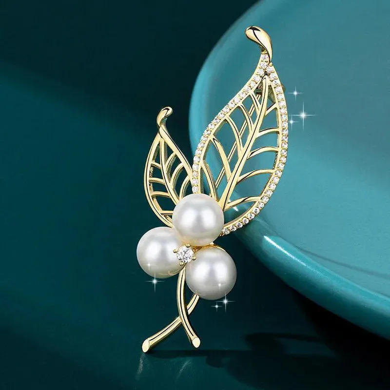 Mali Novelty Brooch Pin