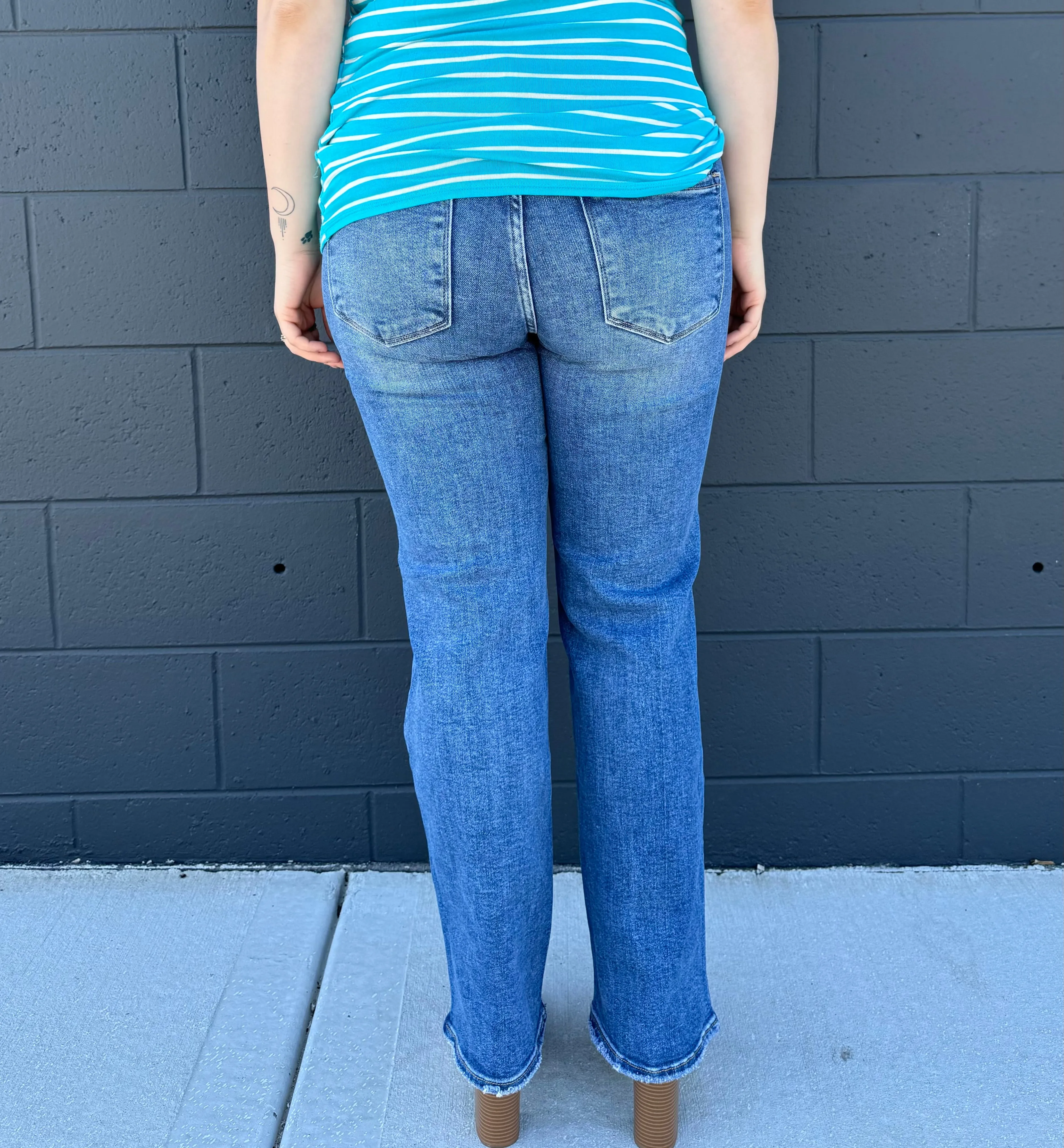 Risen Classic Dark Straight
