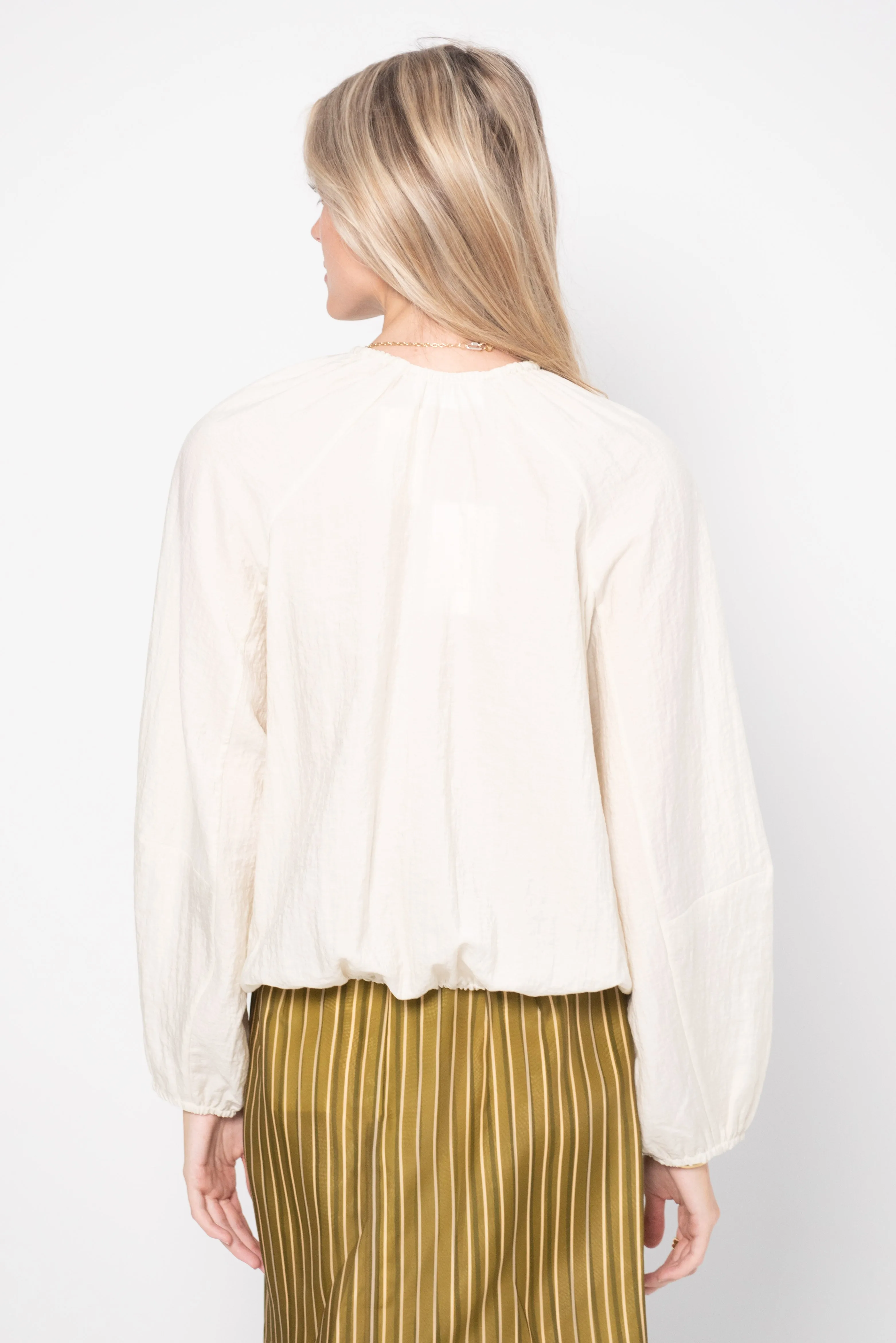 Tanawa Gathered Blouse, Milk